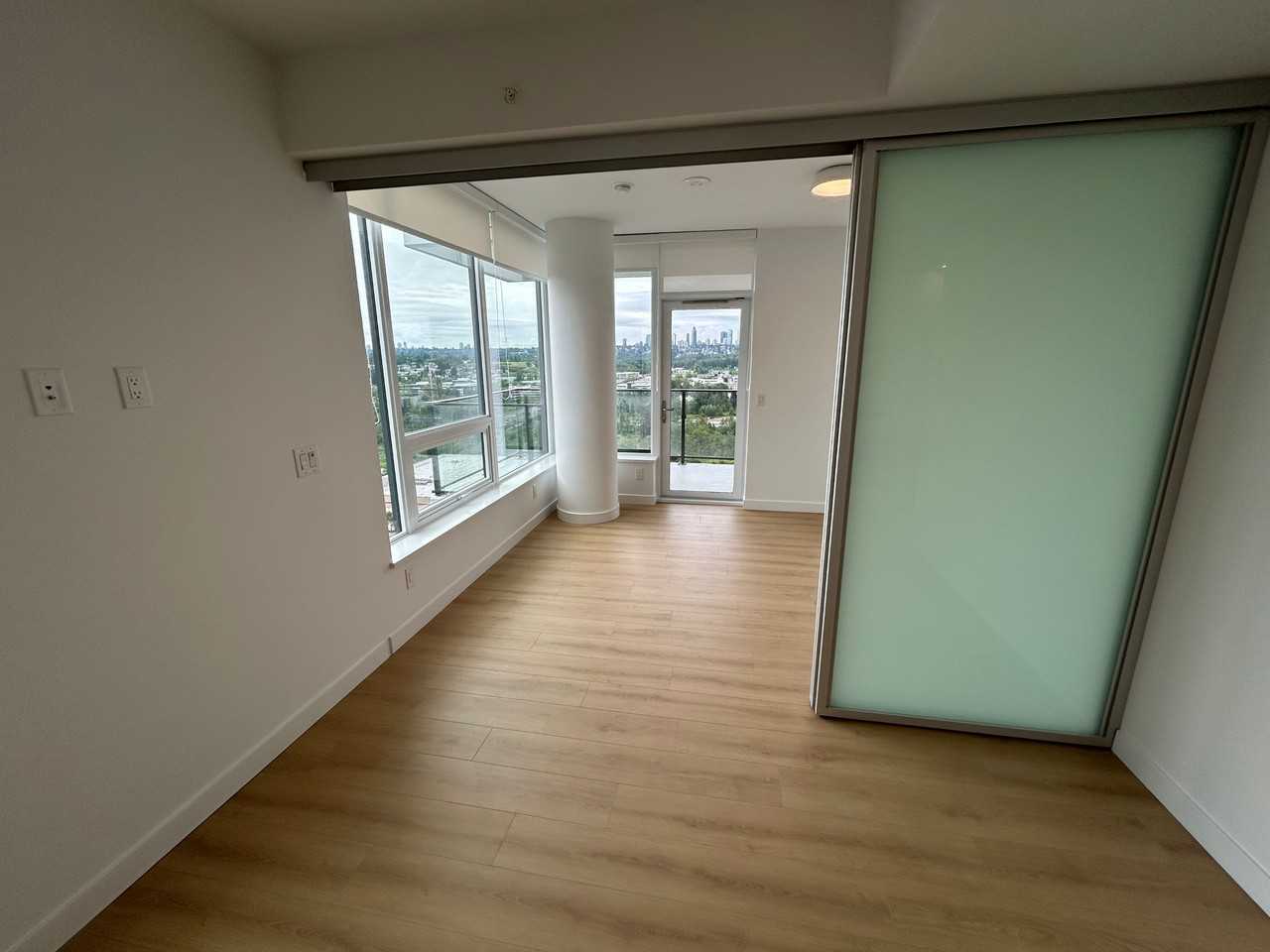 2425 Alpha Ave - Photo 3 of 22