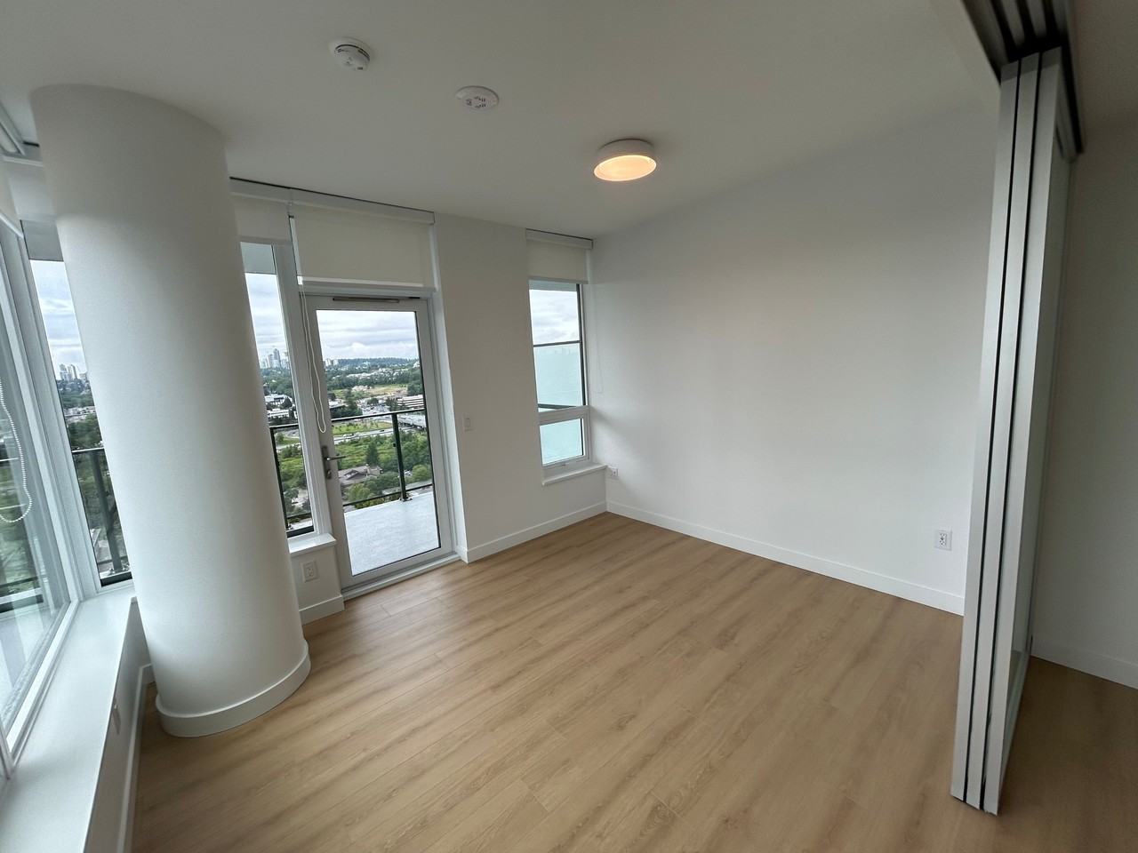 2425 Alpha Ave - Photo 4 of 22