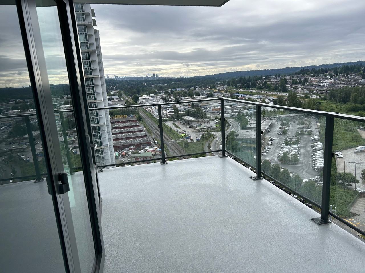 2425 Alpha Ave - Photo 7 of 22