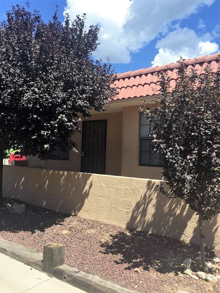 12321 Mountain Rd Ne #C - Photo 2 of 29