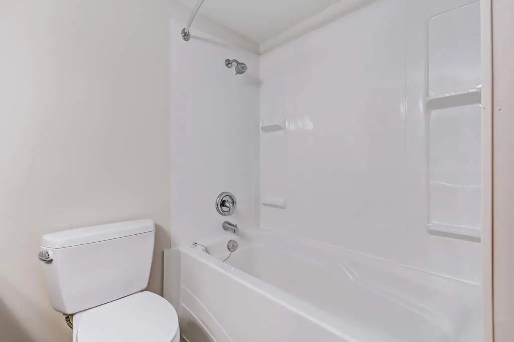 Haworth Manor - Photo 6 of 14