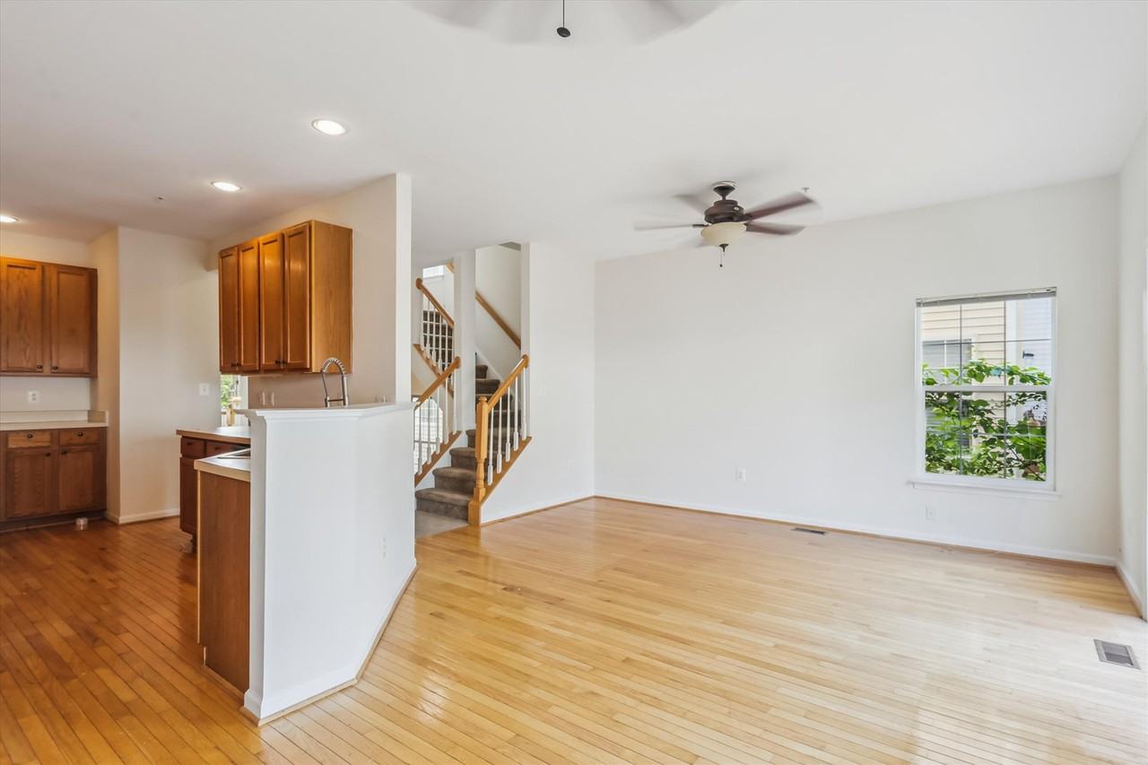 13404 Fountain Club Dr #X - Photo 6 of 43