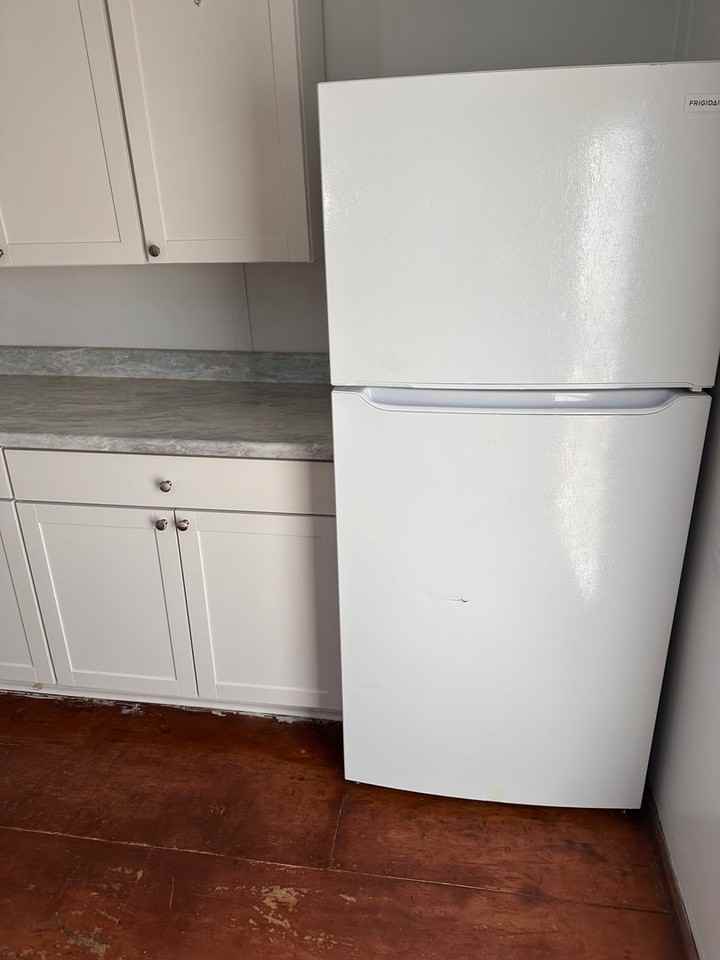 208 Spruce St Lot 3 - Photo 2 of 10