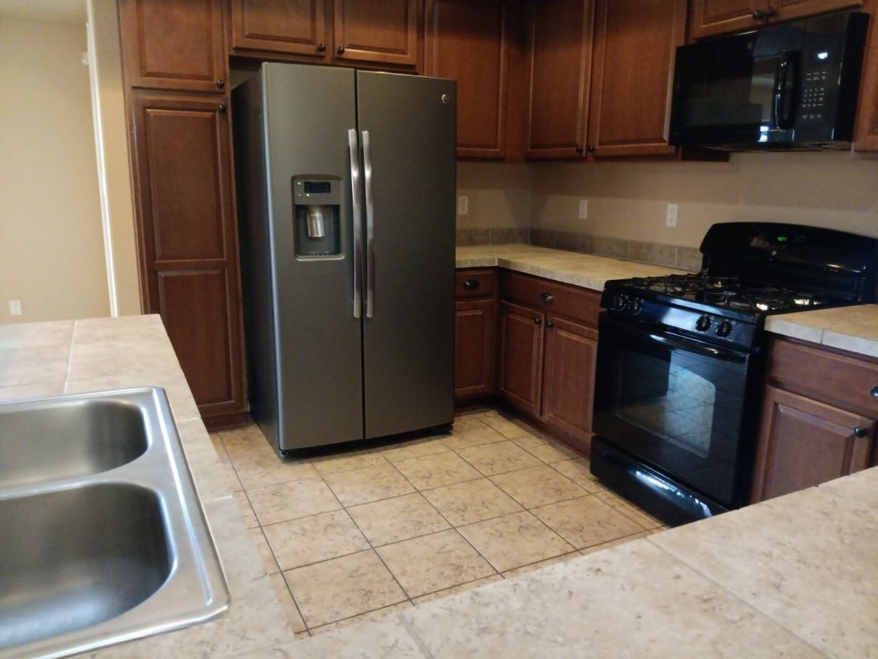 6281 Azaleas Rd Nw - Photo 3 of 22