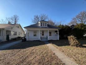 831 S Pickwick Ave - Photo 1 of 1