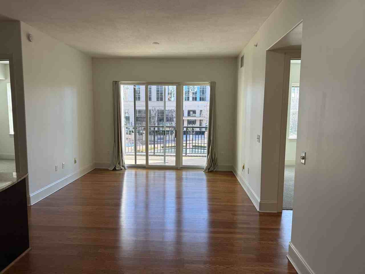 4620 Piedmont Row Dr #305 - Photo 6 of 19