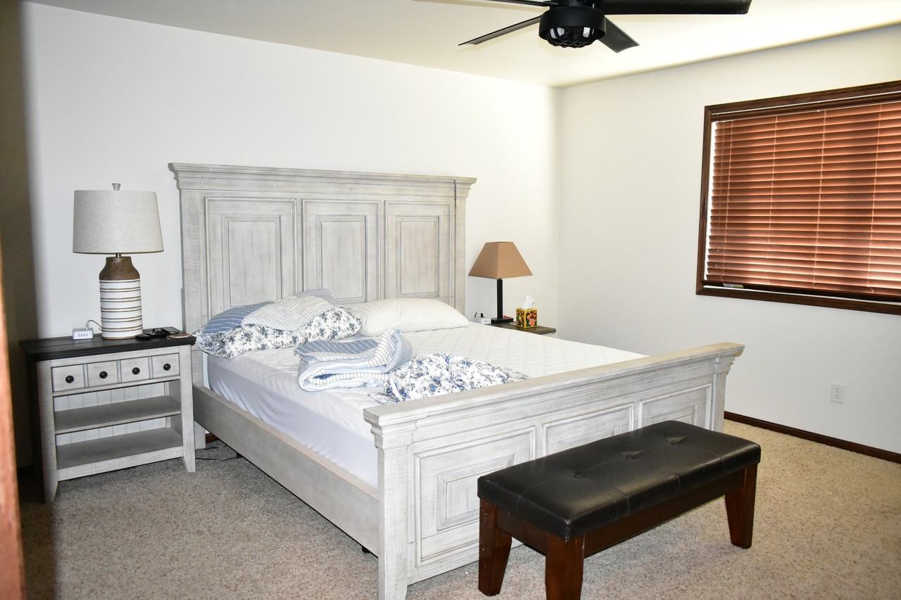 4737 35th Ave S #1 - Photo 3 of 18