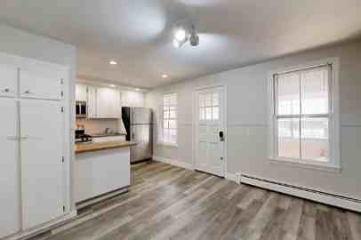 111 Meridian St #2 - Photo 5 of 16