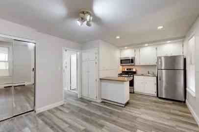 111 Meridian St #2 - Photo 6 of 16