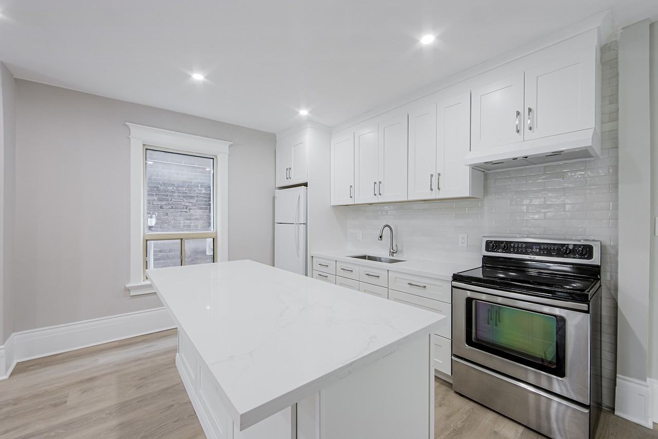 25 Sandford Ave #MAIN - Photo 3 of 29