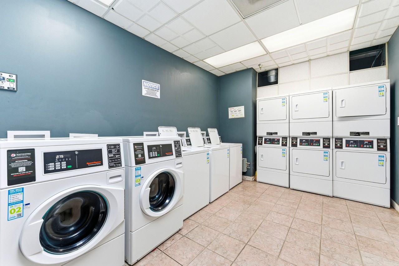 387 Ralph Mcgill Blvd Ne #H - Photo 4 of 18