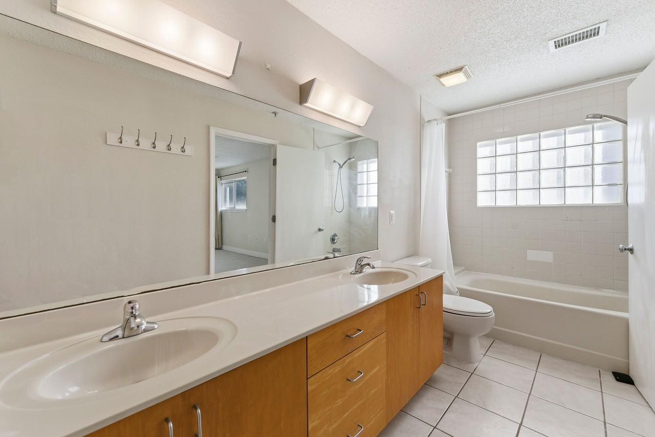 387 Ralph Mcgill Blvd Ne #H - Photo 6 of 18