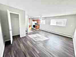 featured image of 947 Allison St