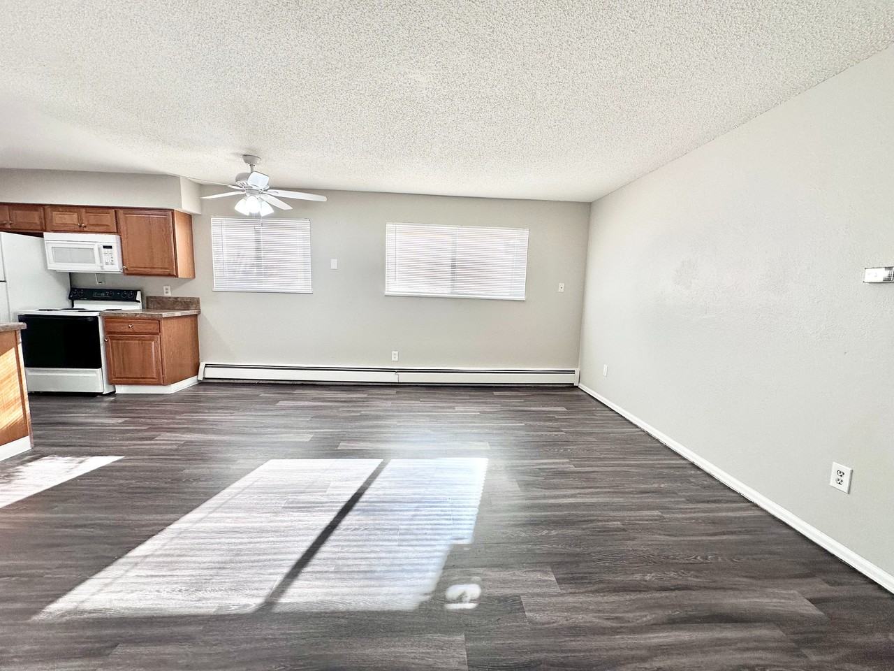 947-951 Allison Street - Photo 2 of 50