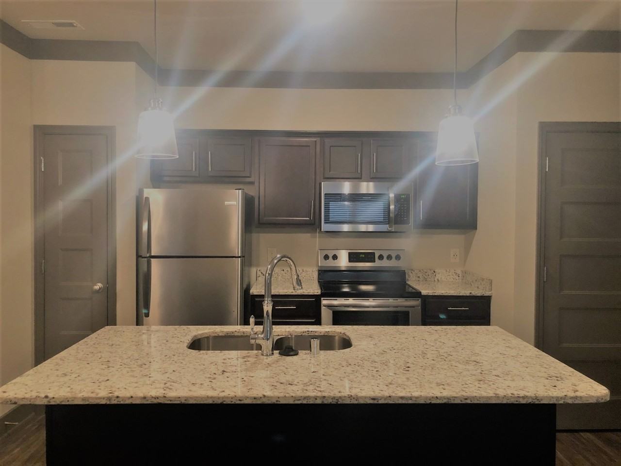 Emmett Place Apartments - Photo 5 of 49