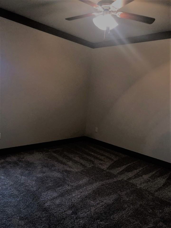 Emmett Place Apartments - Photo 6 of 49