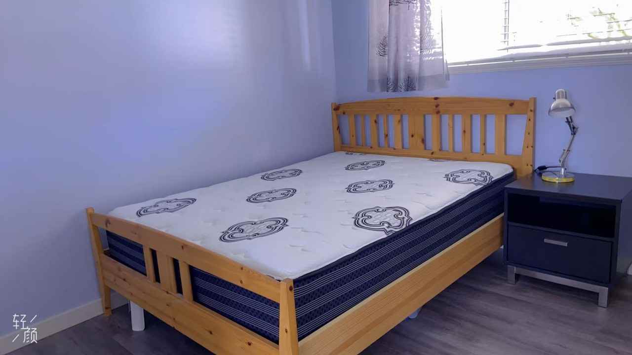 10131 Springhill Crescent - Photo 3 of 8