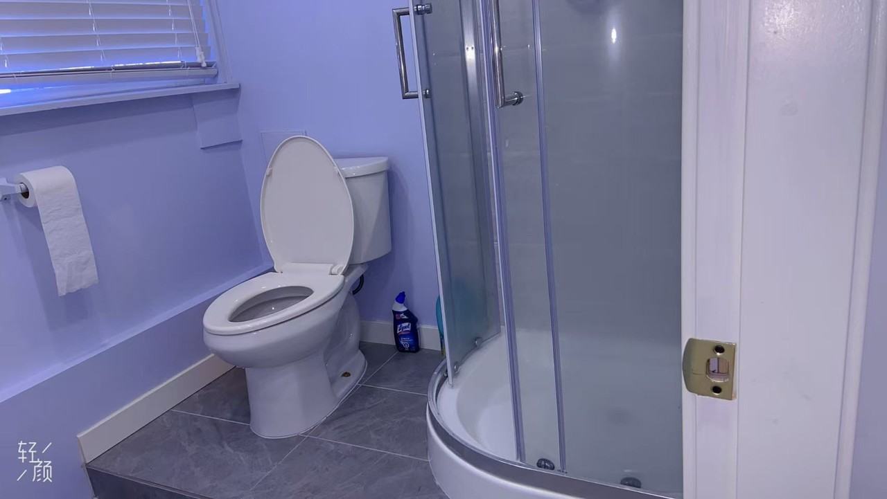 10131 Springhill Crescent - Photo 6 of 8