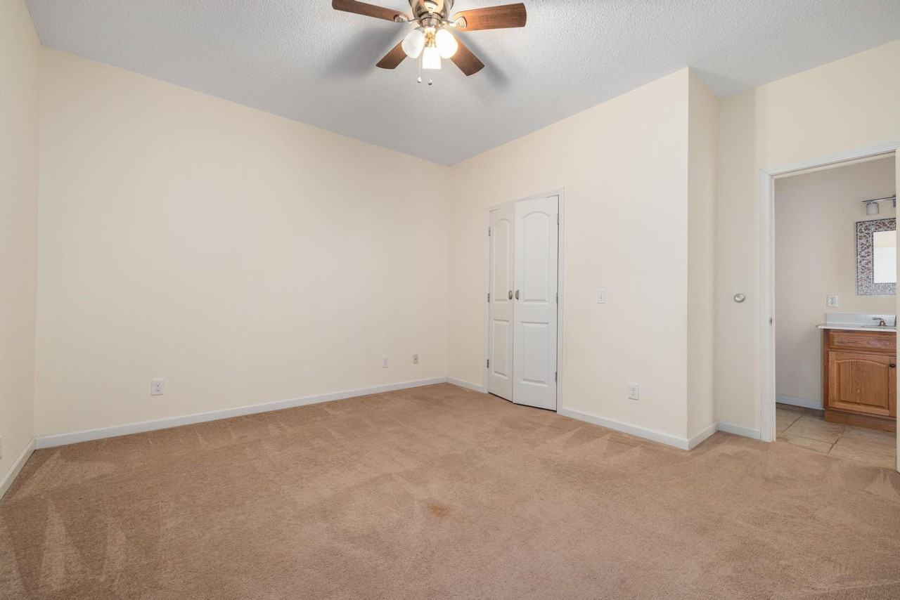 2908 Bloomingdale Rd #3 - Photo 6 of 10