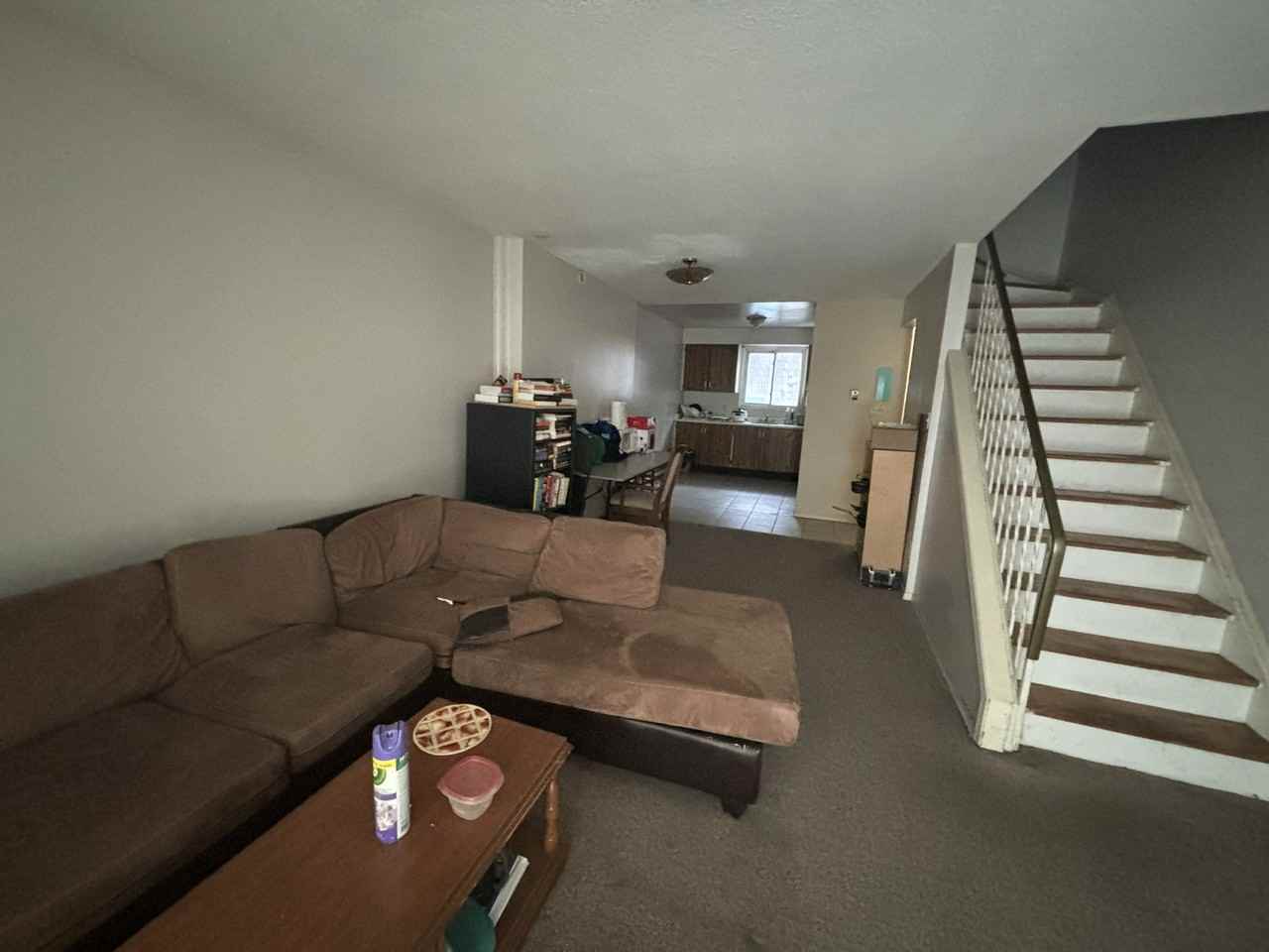 511 101d - 511 Albert Street101-Lower #101D - Photo 3 of 10