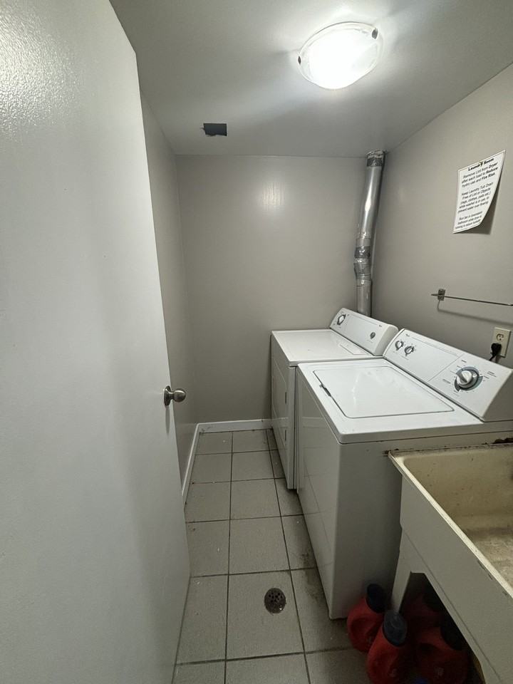 511 101d - 511 Albert Street101-Lower #101D - Photo 6 of 10