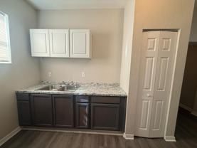 1128 Van Buren St #1 - Photo 1 of 1