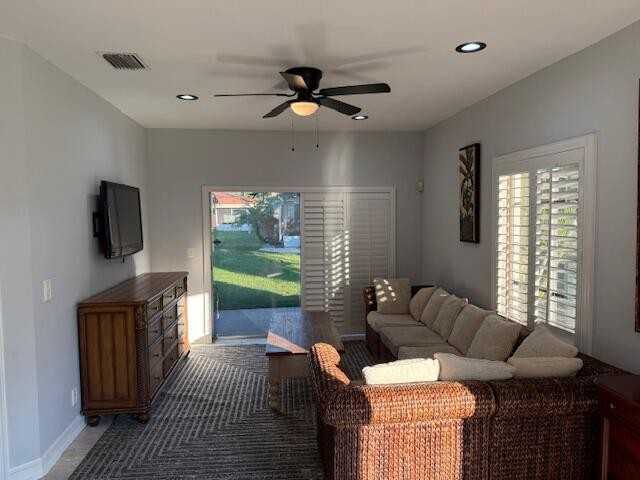 9927 Kamena Circle - Photo 7 of 8