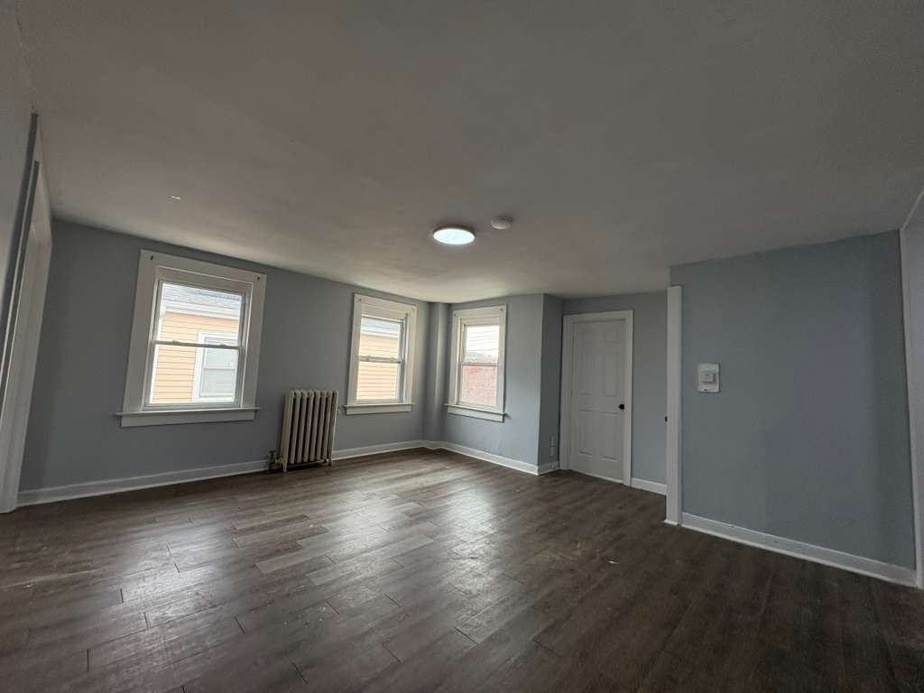 33 Chapel St #2nd - Photo 3 of 9