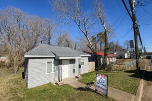 featured image of 2219 Booker St #1