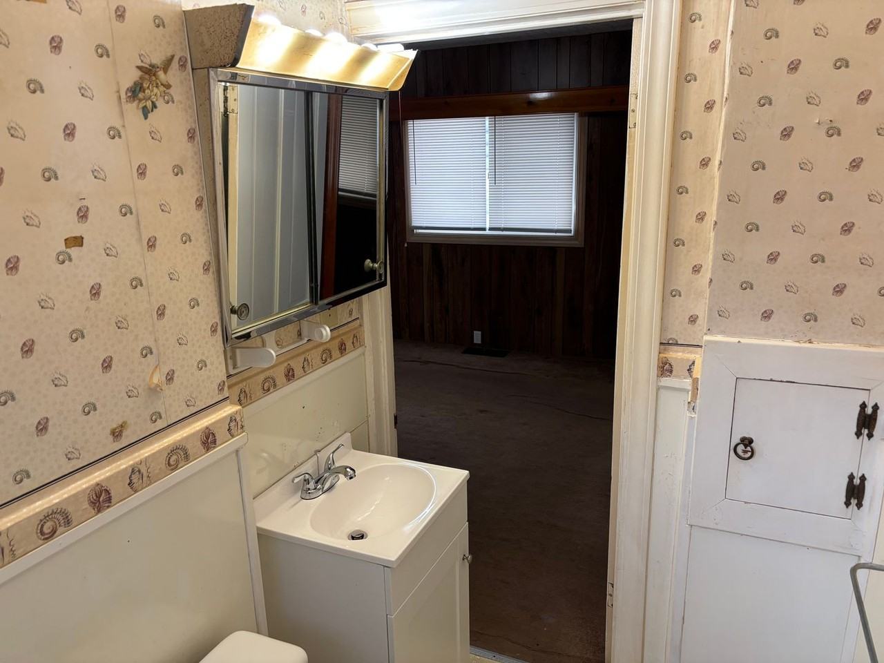 3161 Maher St - Photo 7 of 10