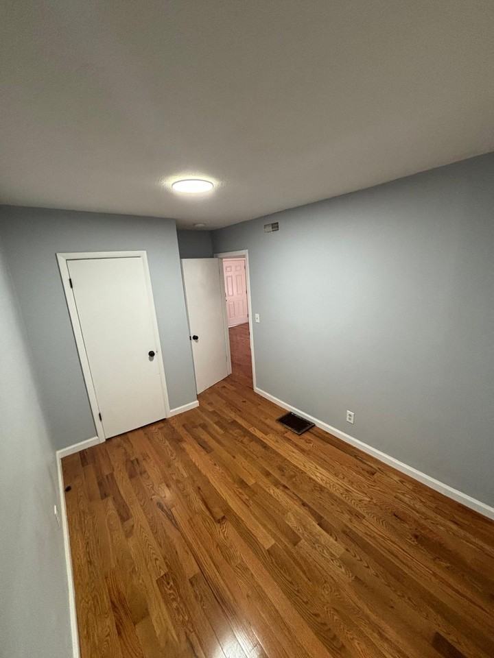 676 Orchard St #GL - Photo 4 of 8