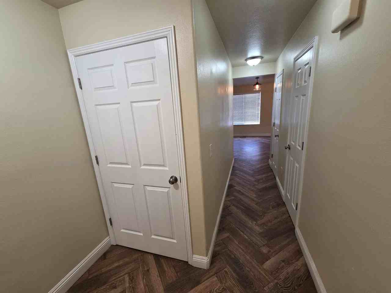 1000 E Bluff View Dr #59 - Photo 2 of 29