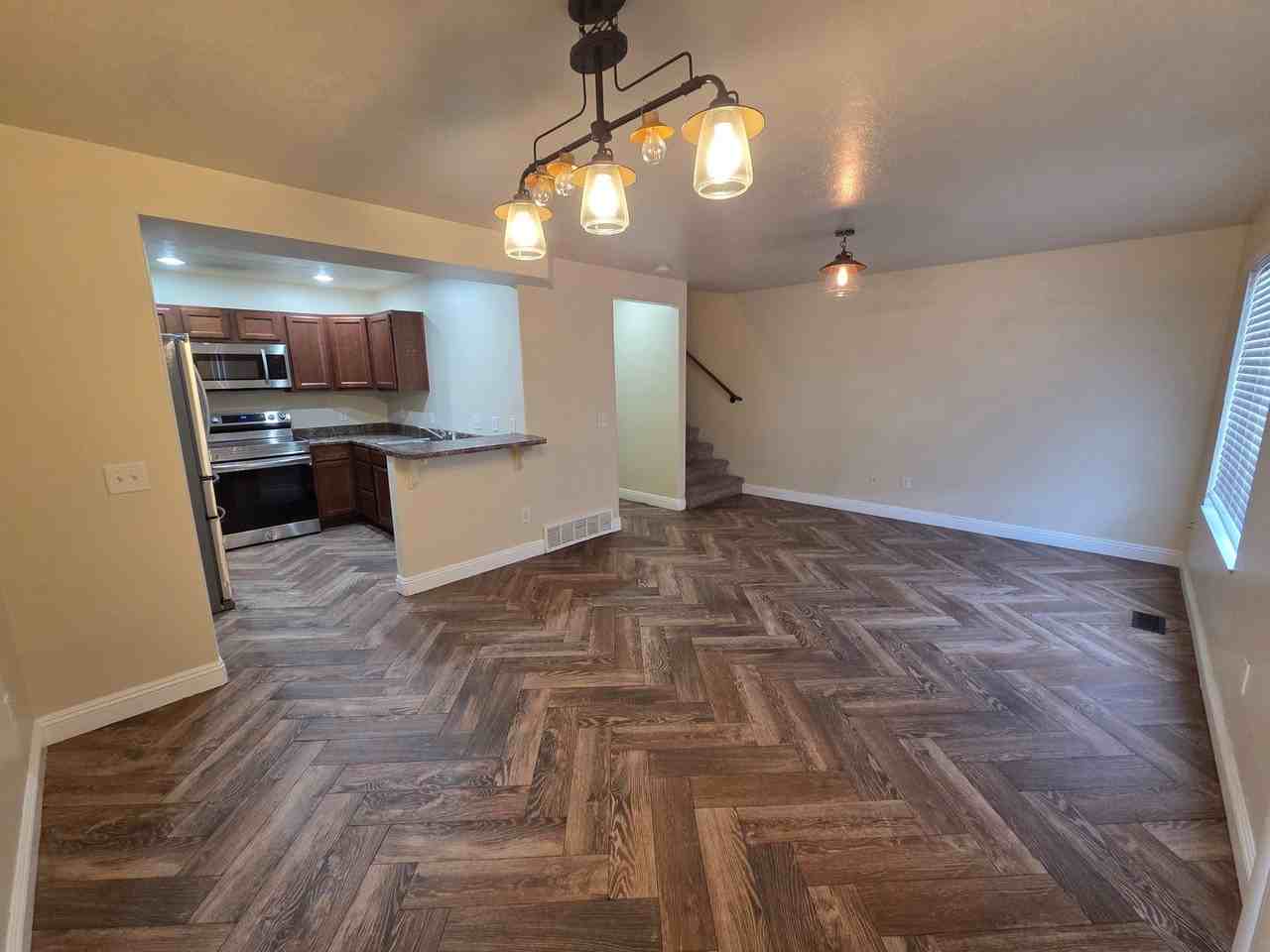 1000 E Bluff View Dr #59 - Photo 6 of 29