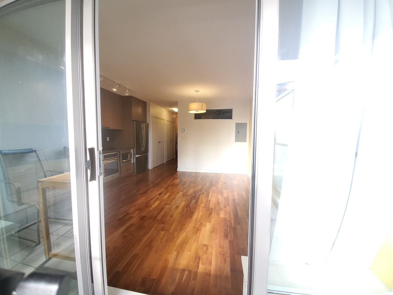 250 East 6th Avenue - Photo 4 of 17