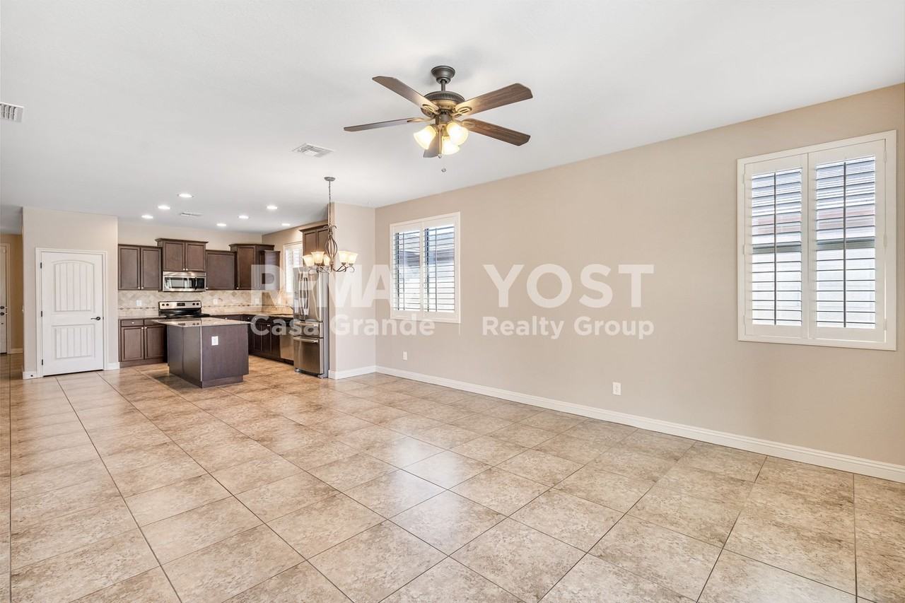 37746 W Vera Cruz Dr - Photo 5 of 20