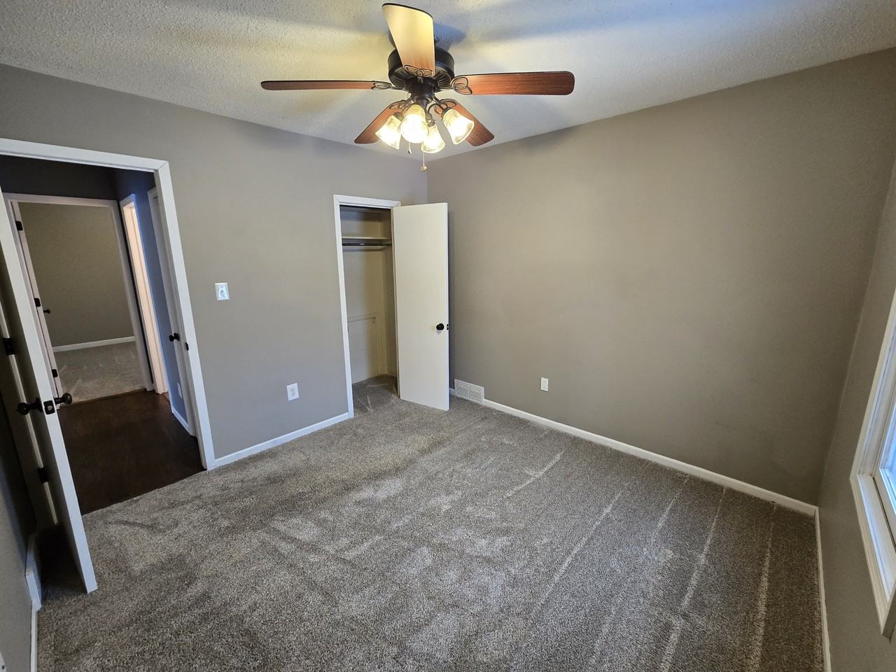 3818 3rd Ave W #1 - Photo 5 of 10