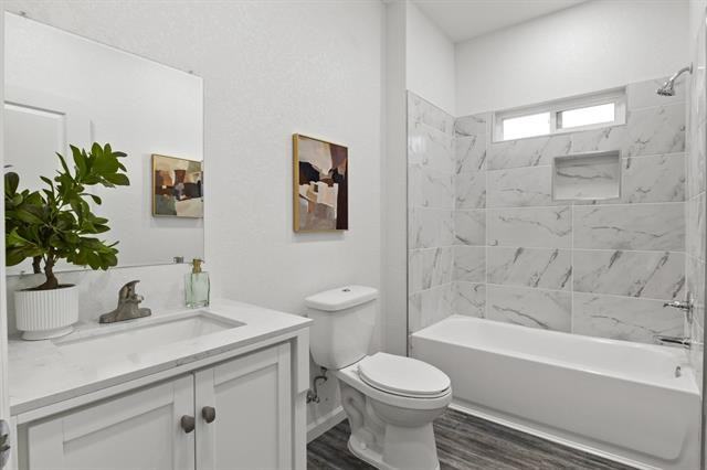 836 Osceola St #1 - Photo 4 of 22