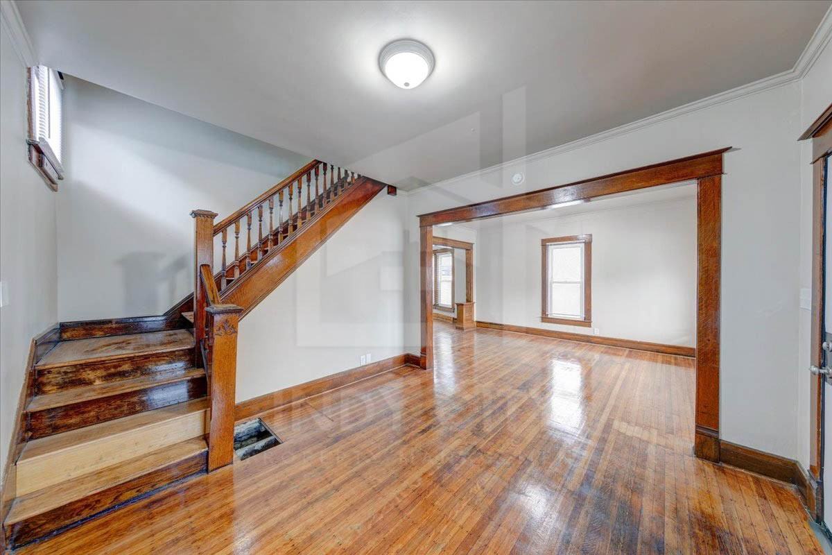 960 Eastern Ave #1 - Photo 7 of 32