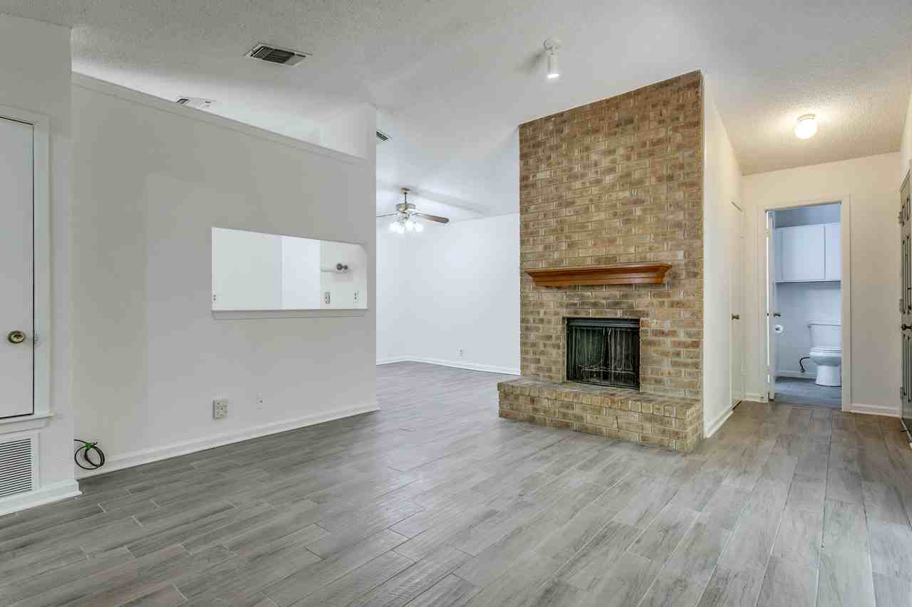 14436 Woods Hole Dr #1 - Photo 5 of 25