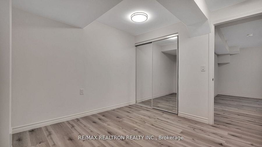 4 Oceanpearl Crescent - Photo 6 of 15