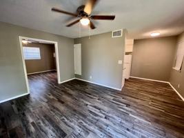 featured image of 325 W Oklahoma Ave