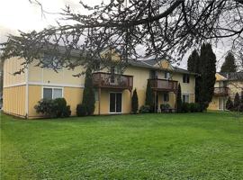 featured image of 15411 Washington St