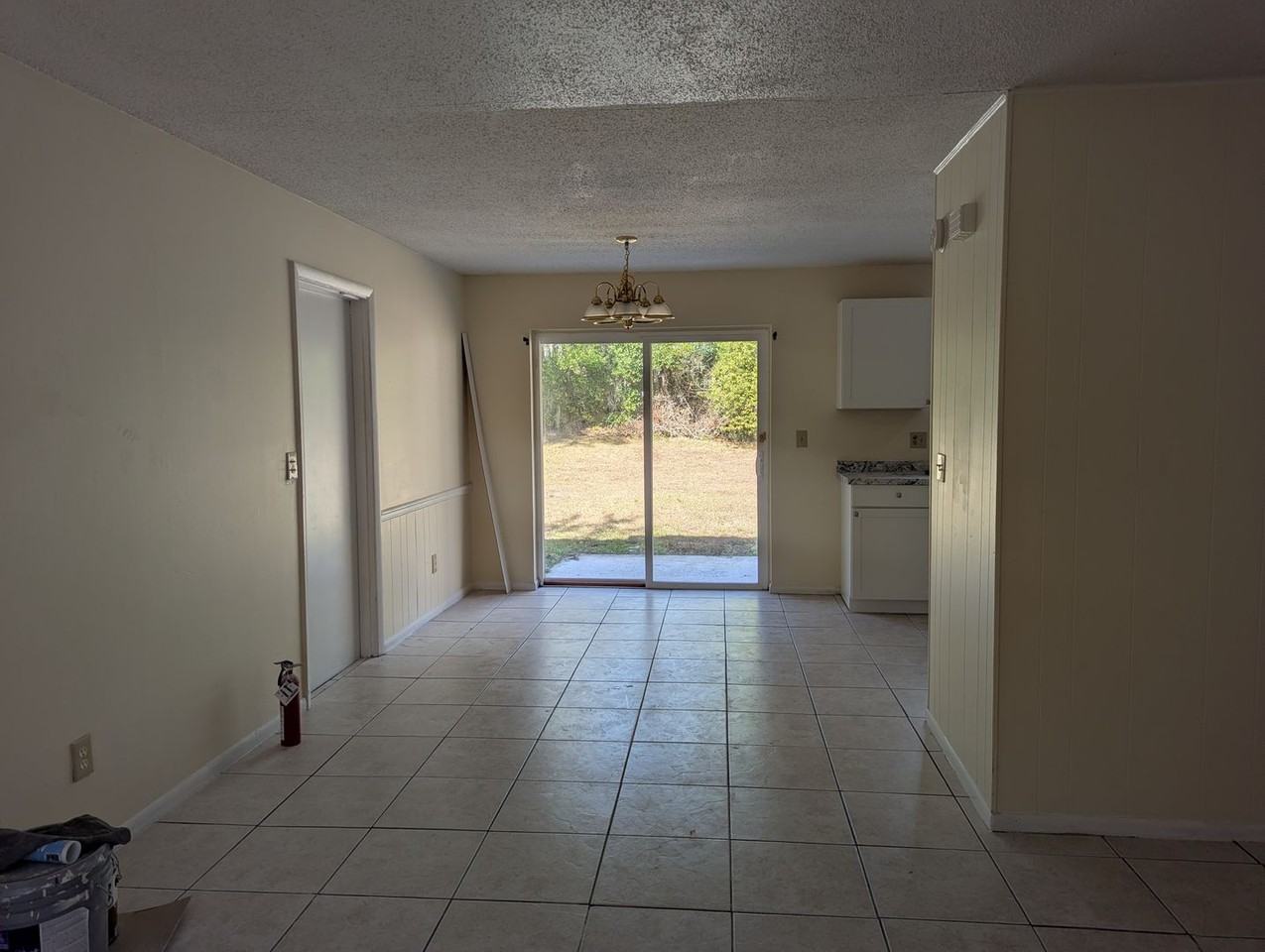 2761 Azalea Dr - Photo 3 of 10