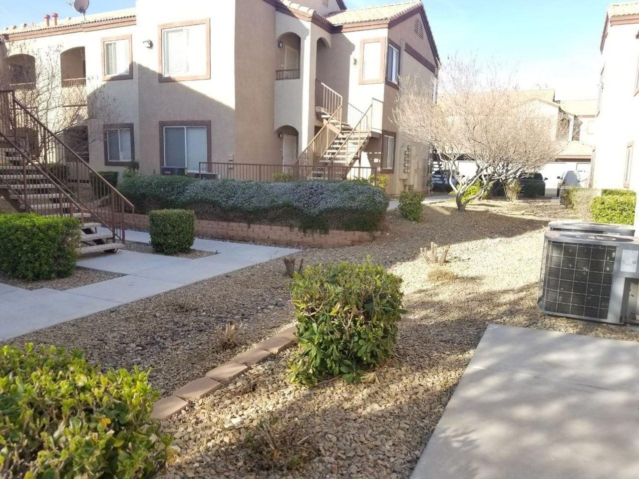 9580 W Reno Ave #283 - Photo 2 of 19