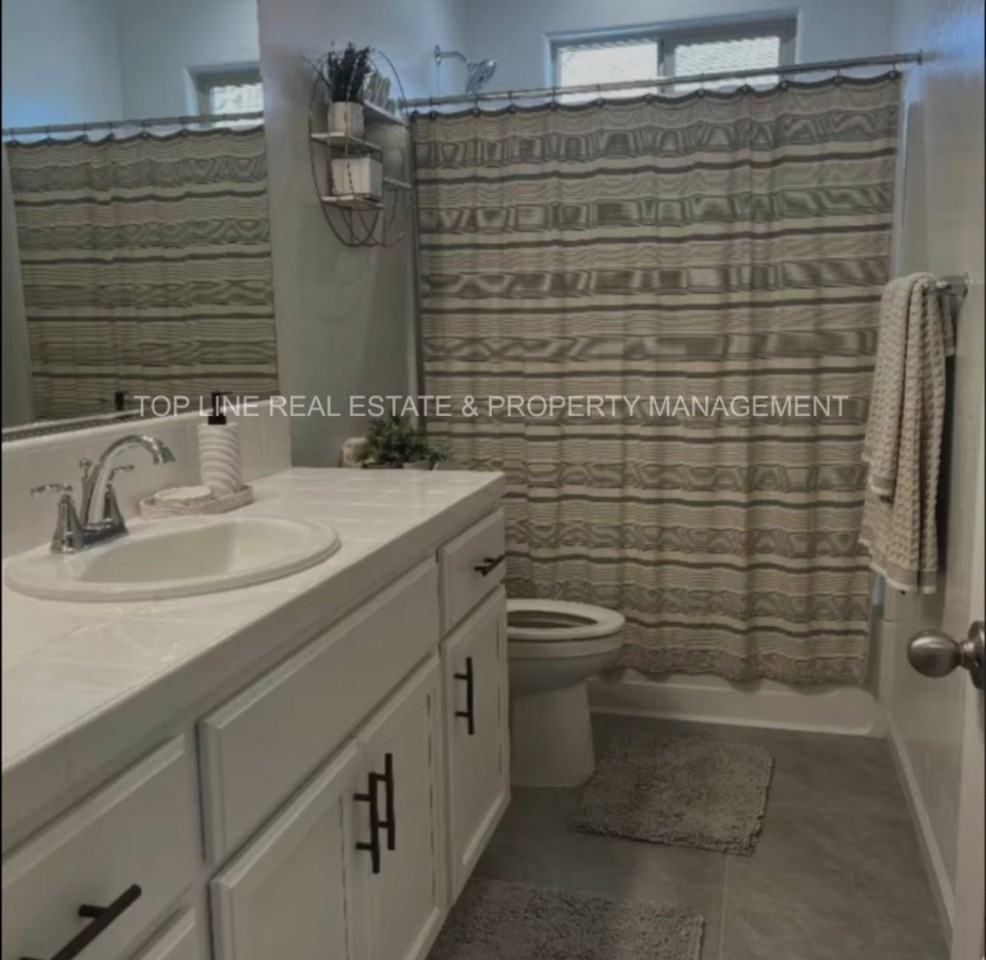 W Shannon Pkwy - Photo 3 of 8