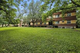 1722 W North BendA5 #A5 - Photo 1 of 1