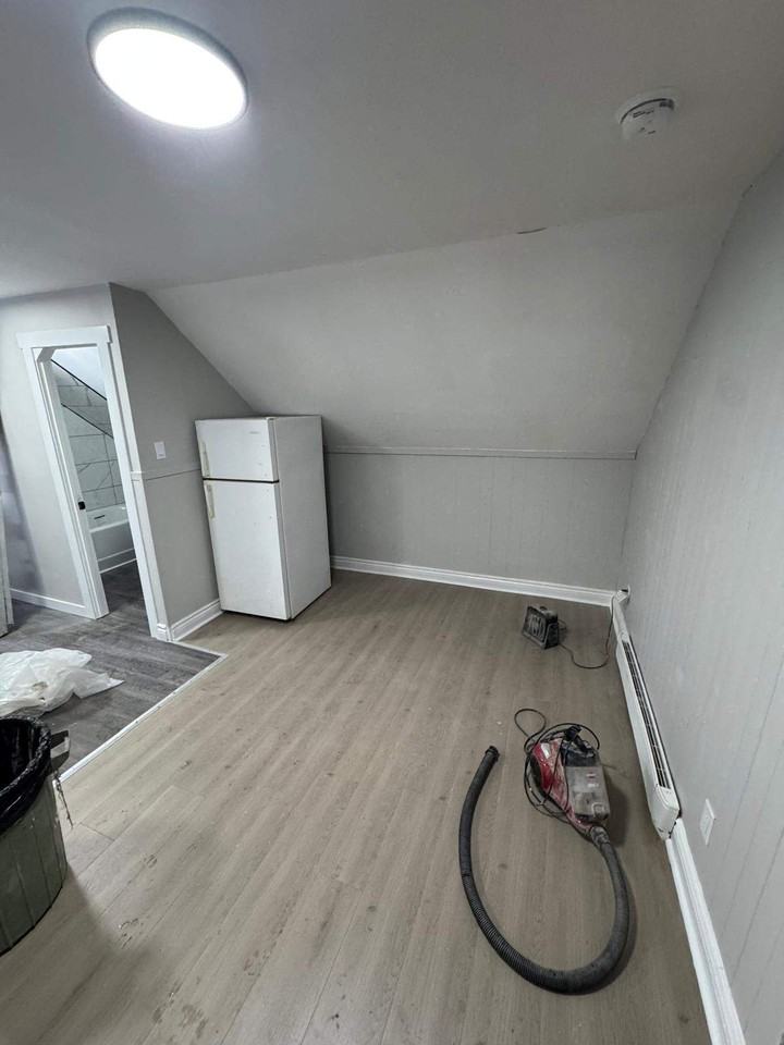 36A 1-36a Victoria #1 - Photo 4 of 10