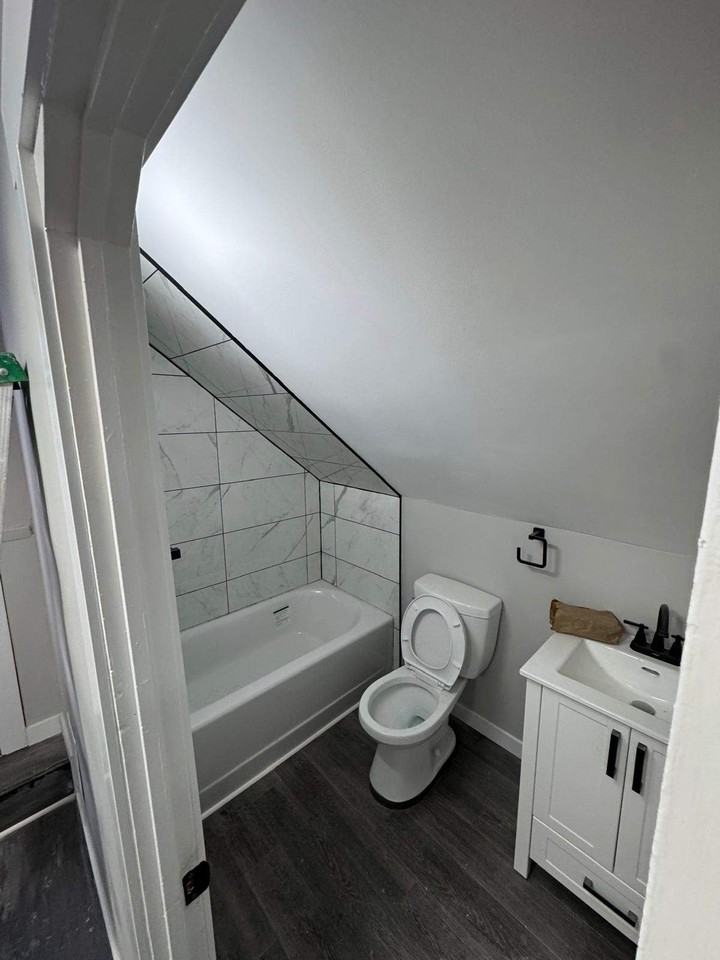 36A 1-36a Victoria #1 - Photo 7 of 10