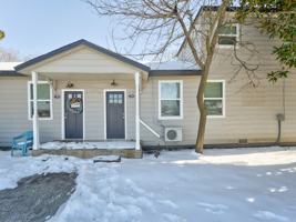 featured image of 1106 S Gentry Blvd #1