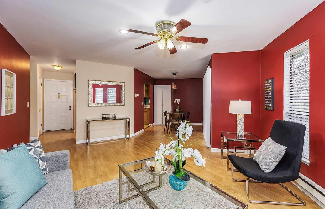 1980 Barrymore Cmn #Q - Photo 4 of 15